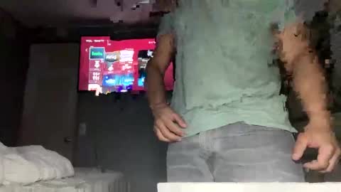 Snapshot of pimpin2ez chatting on 10-12-25, 08:13 pimpin2ez online show from 10-12-25, 08:13