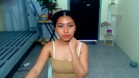 Snapshot of pinay_aangel chatting on 05-26-26, 12:17 pinay_aangel online show from 05-26-26, 12:17