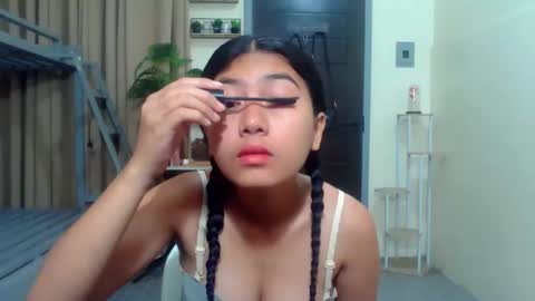 Snapshot of pinay_aangel chatting on 05-27-26, 11:35 pinay_aangel online show from 05-27-26, 11:35