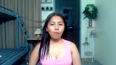 Snapshot of pinay_aangel chatting on 06-05-26, 10:43 pinay_aangel online show from 06-05-26, 10:43