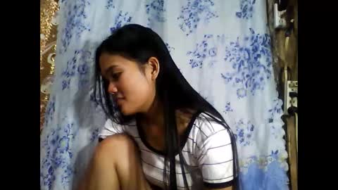 Snapshot of pinay_just18th chatting on 02-07-26, 11:36 pinay_just18th online show from 02-07-26, 11:36