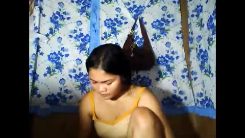 Snapshot of pinay_just18th chatting on 04-25-26, 11:57 pinay_just18th online show from 04-25-26, 11:57