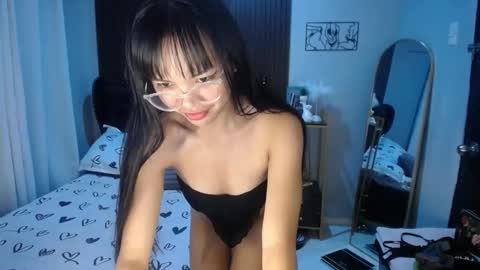 dee online show from 02-19-25, 05:27