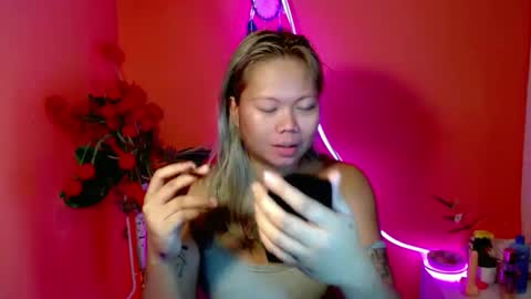 call me natasha online show from 10-19-25, 05:35