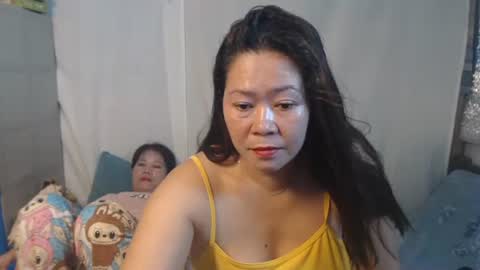 Snapshot of pinayhotmama08 chatting on 06-15-26, 08:22 pinayhotmama08 online show from 06-15-26, 08:22