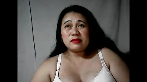 pinaymama12345 online show from 03-07-25, 02:34