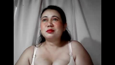 pinaymama12345 online show from 12-01-25, 11:43