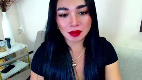 Snapshot of pinaymorena69 chatting on 12-29-24, 06:24 Just cath online show from 12-29-24, 06:24