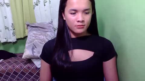 pinaymorena_rhowe online show from 12-05-24, 11:49