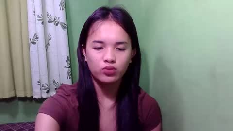 pinaymorena_rhowe online show from 12-07-24, 02:35