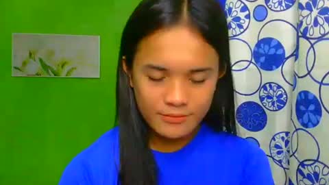 pinaymorena_rhowe online show from 12-09-24, 12:08