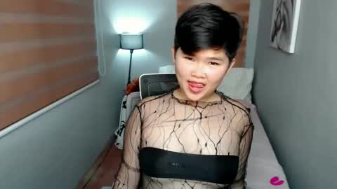Snapshot of pinayprincesslyn chatting on 01-13-25, 04:28 Lyn the Lesbian online show from 01-13-25, 04:28