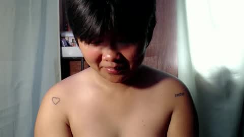 Snapshot of pinayprincesslyn chatting on 06-05-26, 02:07 Lyn the Lesbian online show from 06-05-26, 02:07