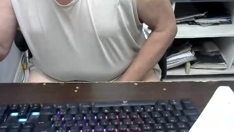 Snapshot of pinheiro86 chatting on 02-12-26, 11:38 pinheiro86 online show from 02-12-26, 11:38