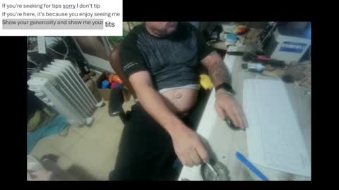 pini_z online show from 01-26-25, 11:28