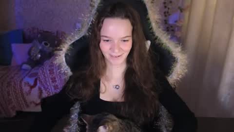 Stephanie online show from 12-15-25, 05:39