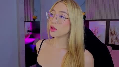 pink_as online show from 09-16-25, 10:00