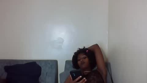 Snapshot of pink_cuty chatting on 09-27-25, 06:13 pink_cuty online show from 09-27-25, 06:13