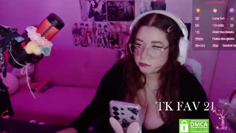 Snapshot of pink_girl0n chatting on 07-06-26, 03:36 Kitty online show from 07-06-26, 03:36