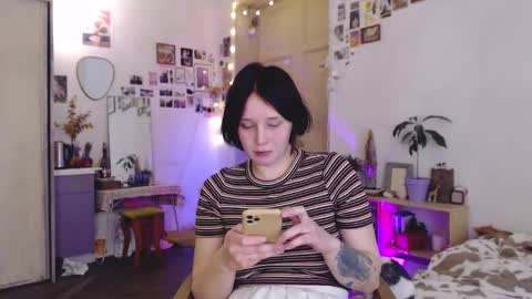 Sony online show from 10-22-25, 05:56