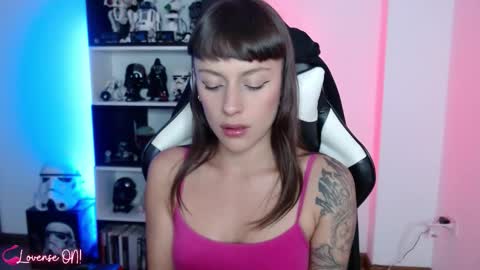 Emily online show from 11-26-25, 11:06