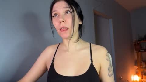 pinkdollylovv online show from 02-03-26, 08:25