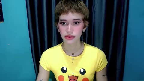 Snapshot of pinke_princesx1 chatting on 03-23-26, 05:33 Cherry online show from 03-23-26, 05:33