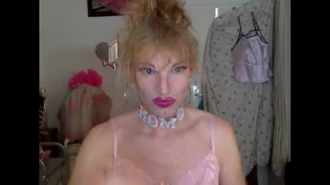 pinkfag online show from 03-08-25, 12:20