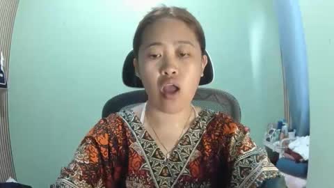 Hi  its me shine  online show from 04-13-26, 04:07