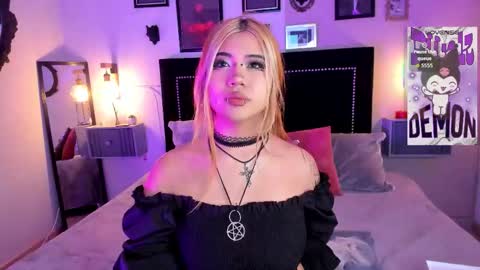 PINKK online show from 02-18-26, 01:40