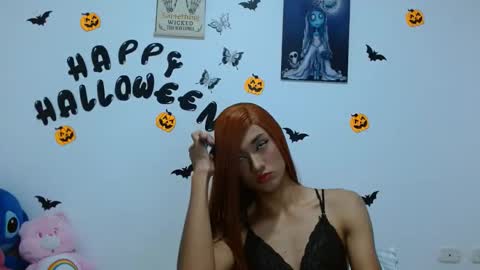 pinkluna0 online show from 10-27-25, 11:47