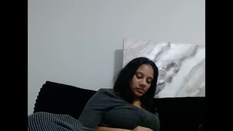 Snapshot of pinkmonae chatting on 12-22-24, 06:17 pinksugar online show from 12-22-24, 06:17