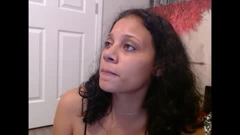 Snapshot of pinkmonae chatting on 01-03-25, 02:43 pinksugar online show from 01-03-25, 02:43