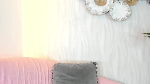 Snapshot of pinkmoon30 chatting on 02-27-26, 11:32 pinkmoon30 online show from 02-27-26, 11:32