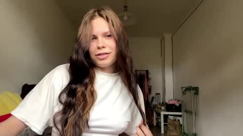 Emma online show from 05-15-26, 10:11