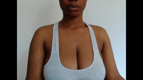 Snapshot of pinkxsugar chatting on 06-11-26, 10:02 pinkxsugar online show from 06-11-26, 10:02