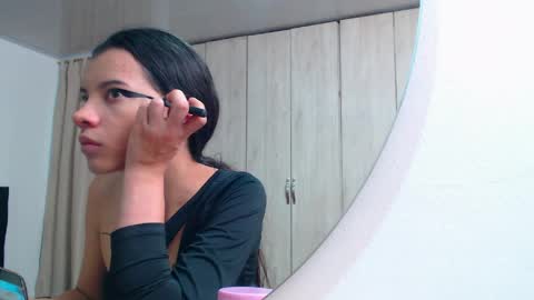 Snapshot of pinky_f00x chatting on 04-30-26, 07:31 pinky_f00x online show from 04-30-26, 07:31