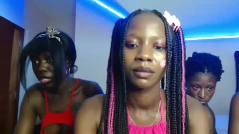 Pinky online show from 12-01-25, 04:06