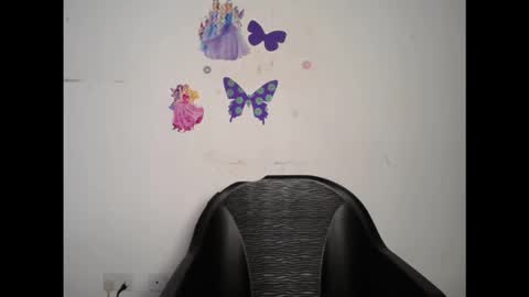 Snapshot of pinkykiki_247 chatting on 02-01-26, 07:18 pinkykiki_247 online show from 02-01-26, 07:18