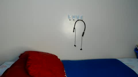 Snapshot of pinnacle_ chatting on 07-04-26, 07:14 zenah online show from 07-04-26, 07:14