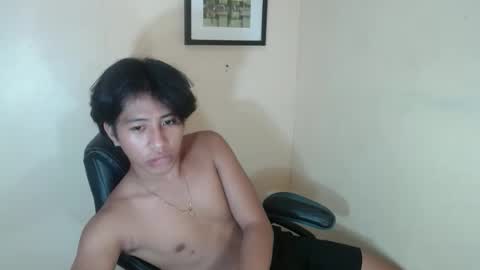 Snapshot of pinoy_fuckboyxxx chatting on 04-27-26, 01:03 pinoy_fuckboyxxx online show from 04-27-26, 01:03