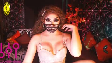 Snapshot of pinoy_handsomexx chatting on 01-08-25, 06:31 Miss Stefana Defowta online show from 01-08-25, 06:31