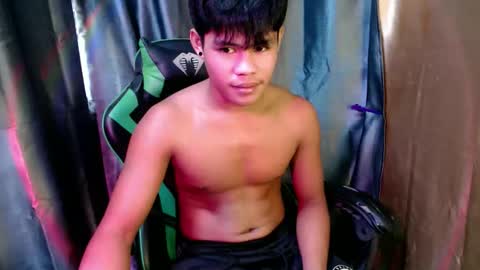 pinoy_shyboy69 online show from 05-02-26, 11:21