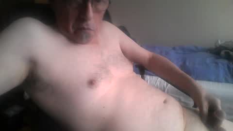 pipi2704 online show from 12-21-24, 10:06