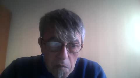 pipi2704 online show from 12-22-24, 08:05