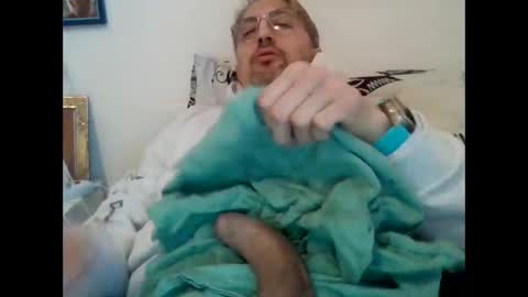 pippo82xxx online show from 12-23-24, 09:05