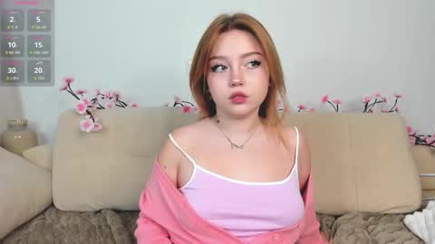 Snapshot of pipsijay chatting on 09-22-25, 04:42 Mary online show from 09-22-25, 04:42