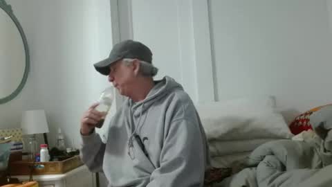 pirate334 online show from 04-07-26, 09:37