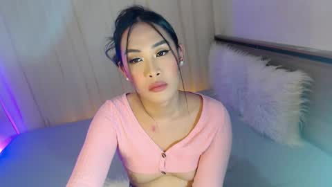 Ari online show from 09-20-25, 04:19