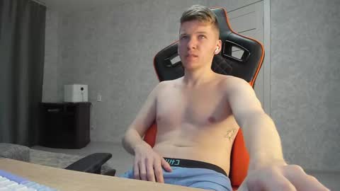 Pierre online show from 02-14-25, 02:23